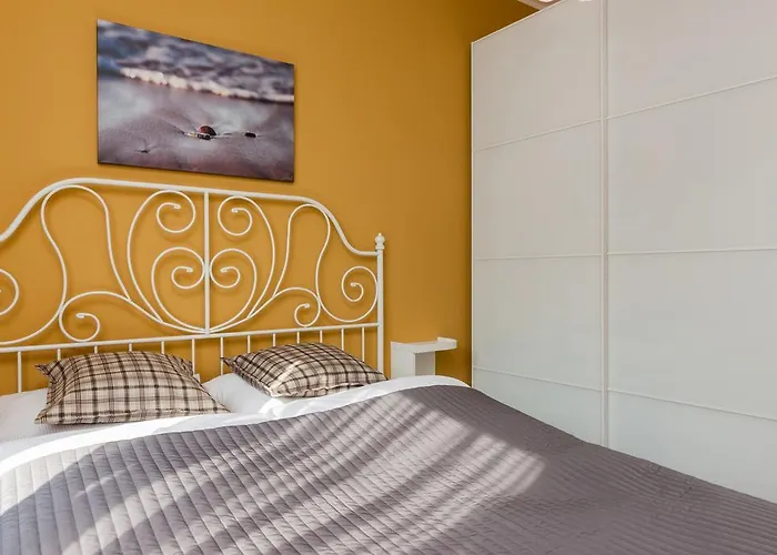 Jantar Deluxe Sea View Апартаменты